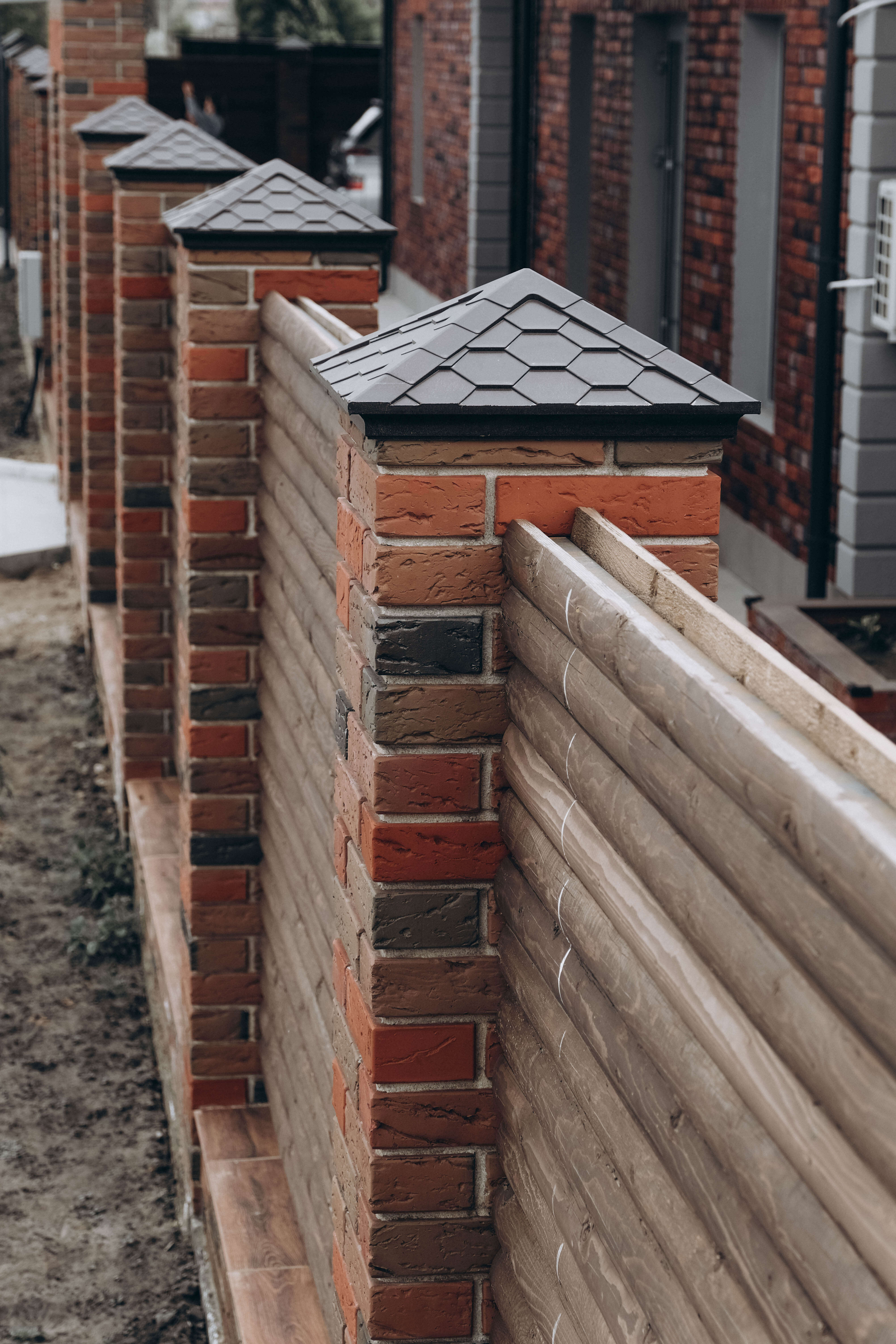 Колпак Zking Эверест Коричневый на столб 1.5х1.5 кирпича (390х390мм) в Урае фото